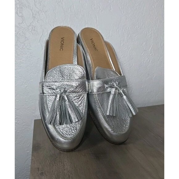 Vionic Reagan 9 Shoes Metallic Silver Leather Tassel Loafer Slip On Mules - Picture 1 of 8